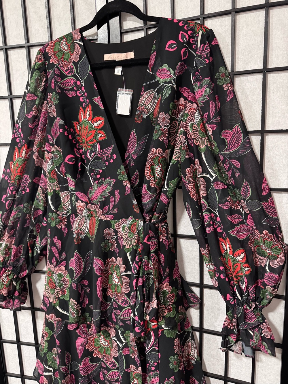 Anthropologie Hutch Long-Sleeve V-Neck Wrap Maxi Dress – Size 1X – Sold Out - Picture 3 of 16